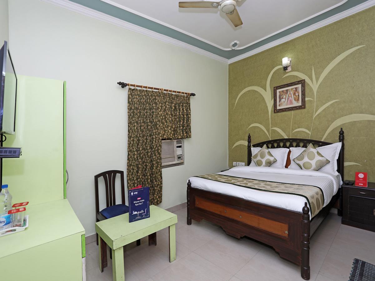 Oyo 11312 Aero Capital Hotel New Delhi Bagian luar foto