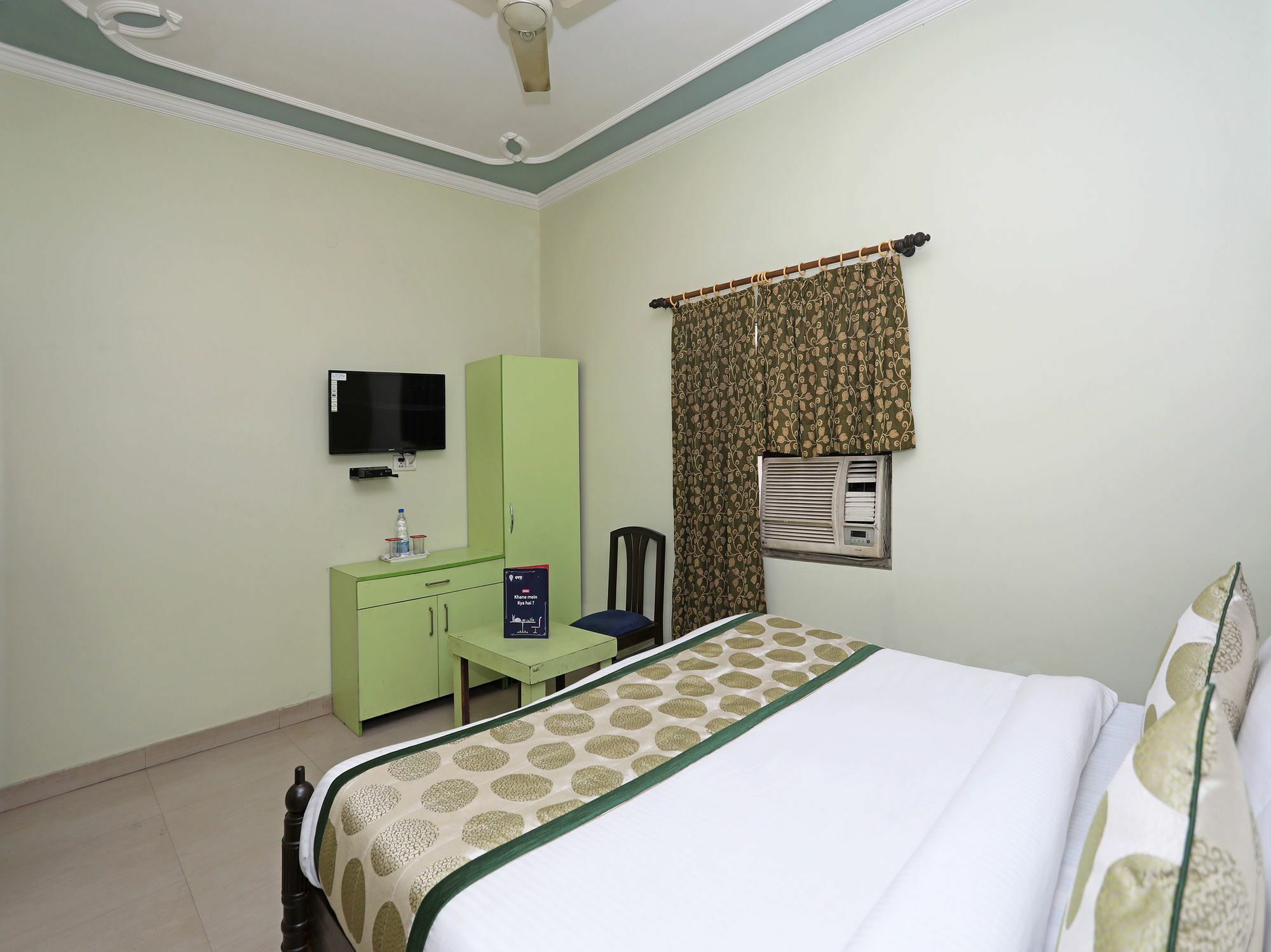 Oyo 11312 Aero Capital Hotel New Delhi Bagian luar foto